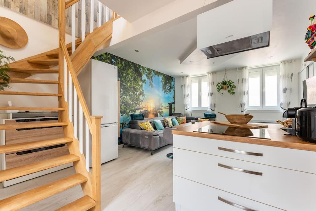 Casa Inca Calais - Duplex Soleil Latino - Parking Free, Station Appartement Buitenkant foto